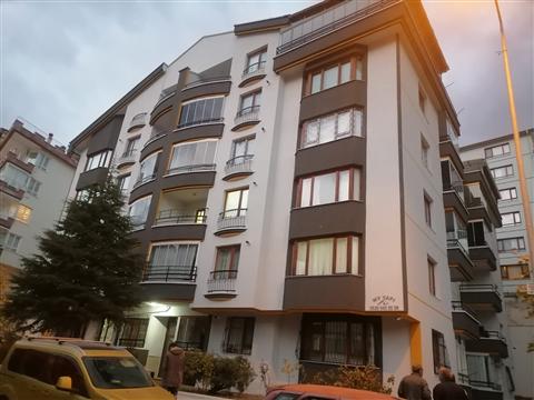 Dış cephe boya ve kaplama — apartman